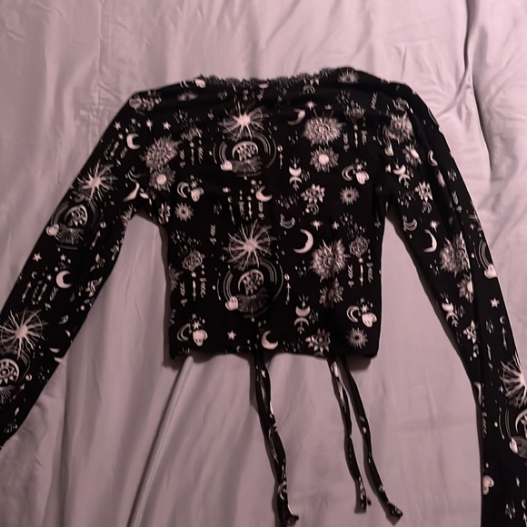 Black Moon and Star Long Sleeve - Picture 2 of 2